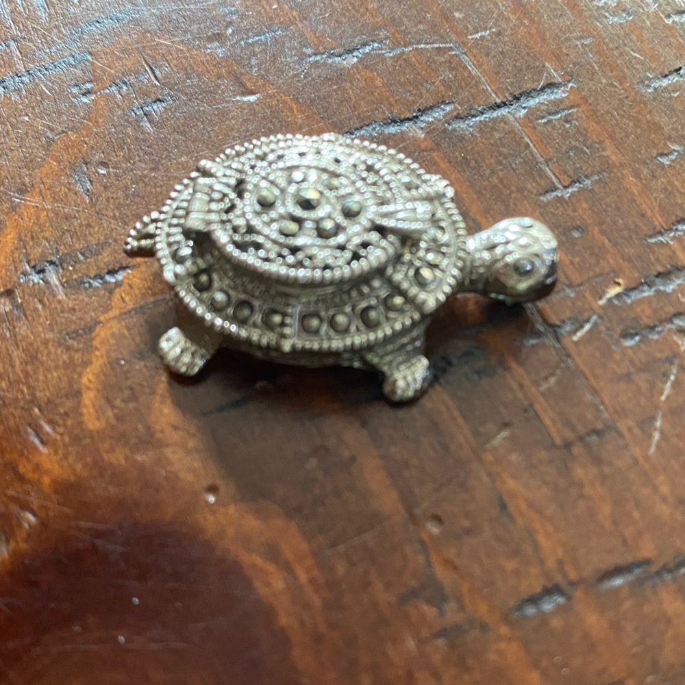 Vintage Cache Tortoise Turtle Watch Necklace Pend… - image 2